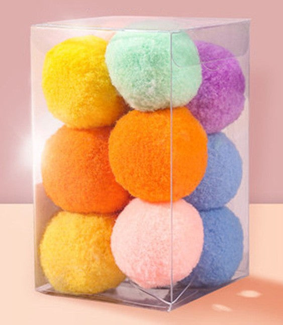 Petites balles pompom douces